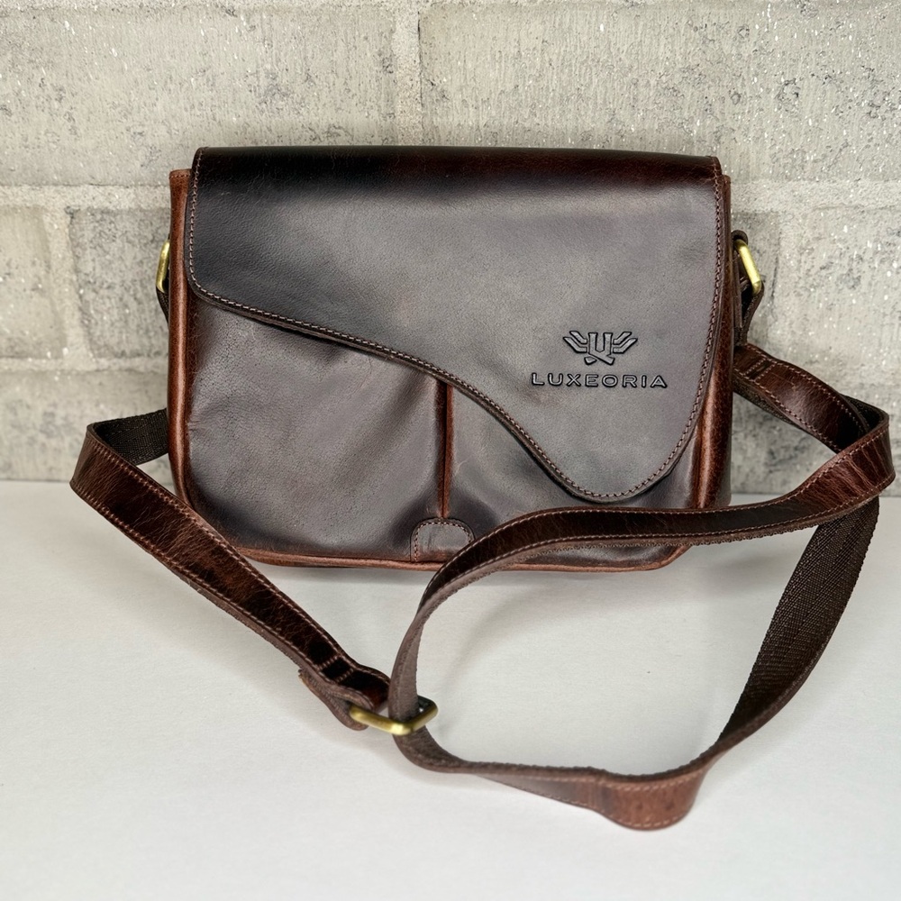 Luxeoria Dark Brown Leather Messenger Bag